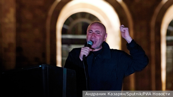 «Красные береты» в Армении задержали одного из лидеров оппозиции