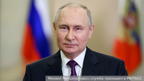 Эксперт: Образ президента в глазах россиян отличается устойчивостью