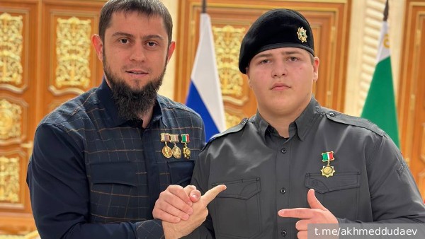 Пятнадцатилетнему сыну Кадырова присвоили звание Героя Чечни