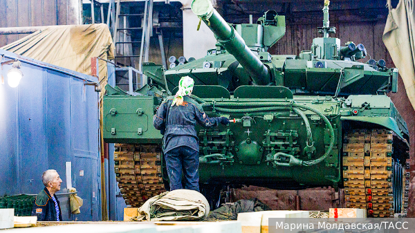 Západ chválil rýchlosť stavby ruských tankov