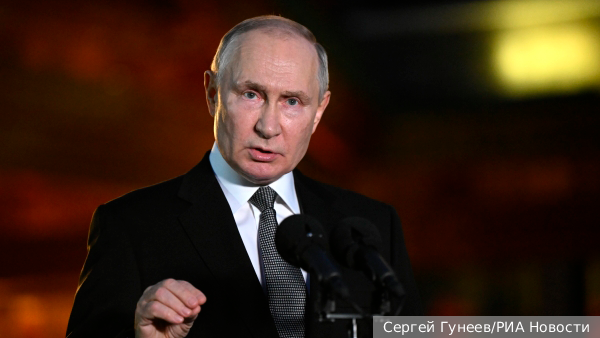 Путин: Кураторы внешней политики Киева заговорили о переговорах