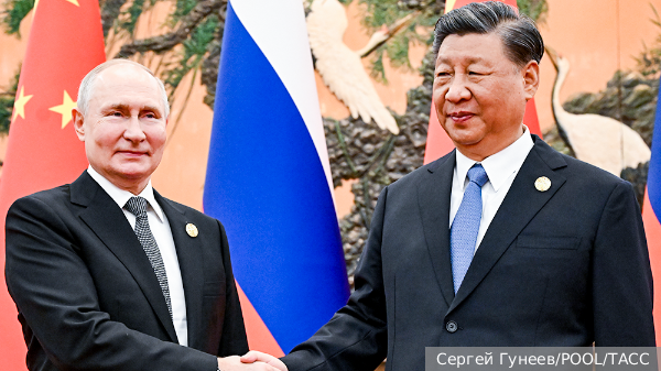 Россия и Китай сверили курс в глобальном шторме