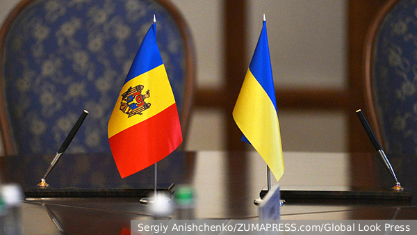 Политолог объяснил решение Украины признать молдавский язык румынским