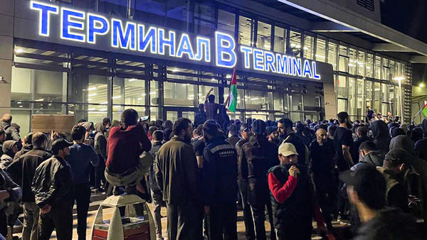 Видео: Беспорядки в аэропорту в Дагестане: выводы