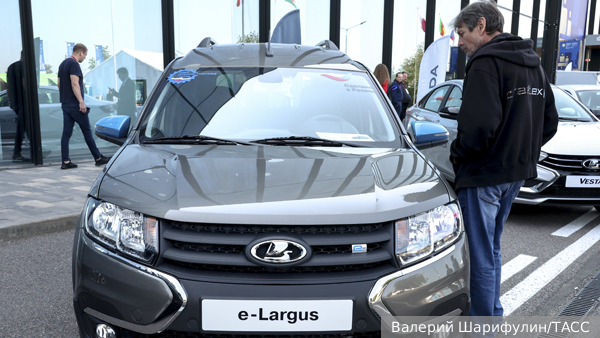 Глава АвтоВАЗ назвал сроки запуска серийного производства e-Largus