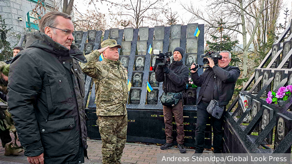 Скачко: Западные министры приезжают в Киев, чтобы подобрать Зеленскому замену