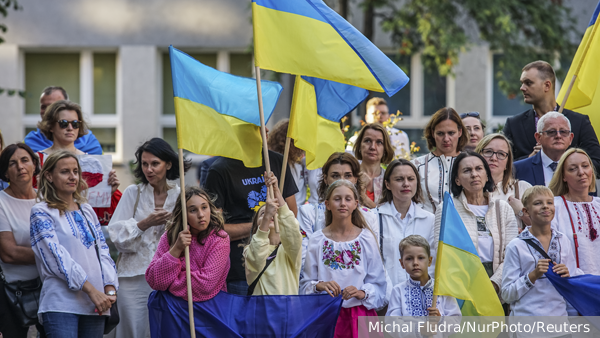 В Киеве испугались отказа украинцев возвращаться из-за границы