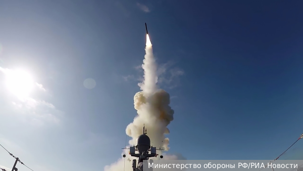 Российский фрегат нанес удар «Калибрами» по военной инфраструктуре Украины
