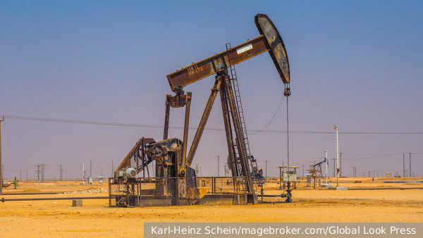 Страны ОПЕК+ предварительно согласовали сокращение объемов добычи нефти