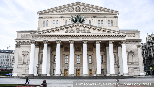 Голикова заявила об отсутствии планов объединять Большой и Мариинский театры
