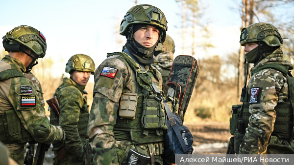 Путин увеличил штатную численность Российской армии на 170 тыс. человек