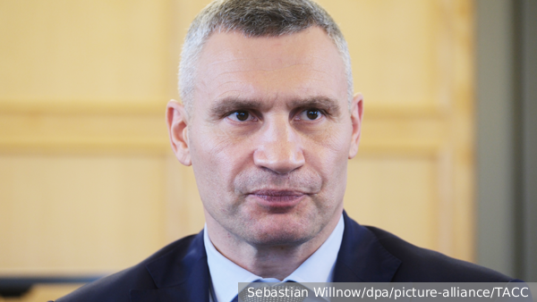 Мэр Киева обвинил Зеленского в скатывании в авторитаризм