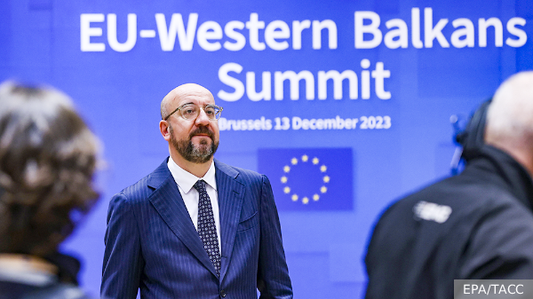 Саммит ЕС постановил начать переговоры о приеме Украины и Молдавии