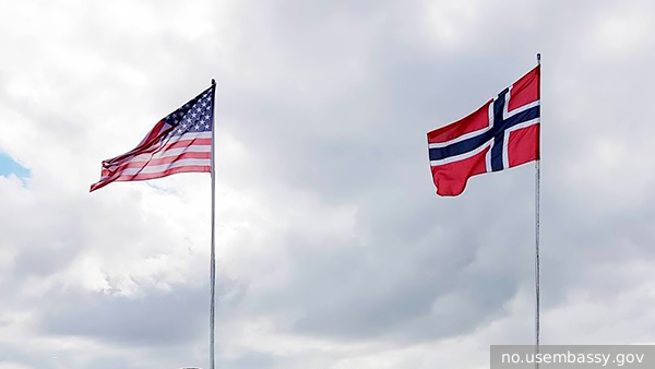 Эксперты объяснили желание США привлечь Норвегию к операции в Красном море 