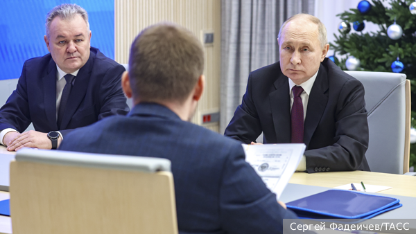 Путин подал документы на выдвижение кандидатом в президенты