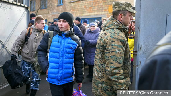 Политолог назвала законопроект о мобилизации на Украине «очередным беспределом»