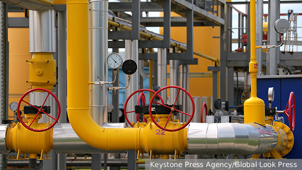 FT: Использование украинских хранилищ газа позволяет Европе избежать роста цен 