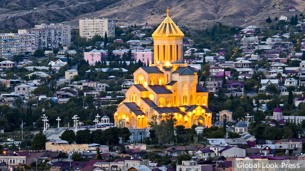 «Икону со Сталиным» в главном храме Грузии облили краской
