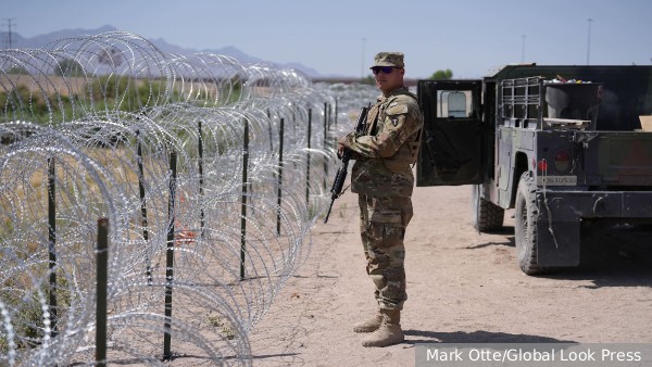 Нацгвардия Техаса выгнала пограничников с границы с Мексикой