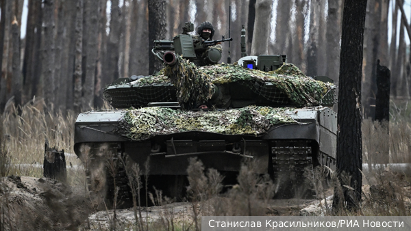 Разработчик рассказал о новой системе защиты российских танков от FPV-дронов