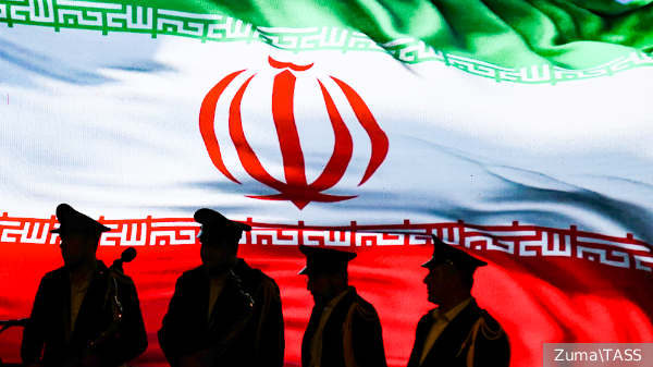 Востоковед объяснил реакцию Пакистана на удары со стороны Ирана