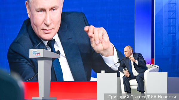 Эксперт: У Путина создана эффективная система обратной связи с обществом