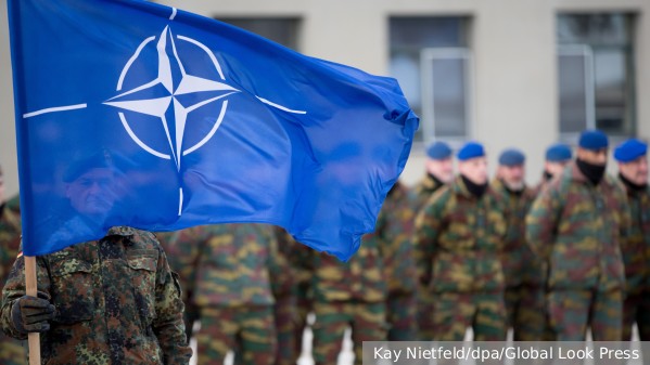 Появились сообщения о предложении Британии направить на Украину корпус НАТО