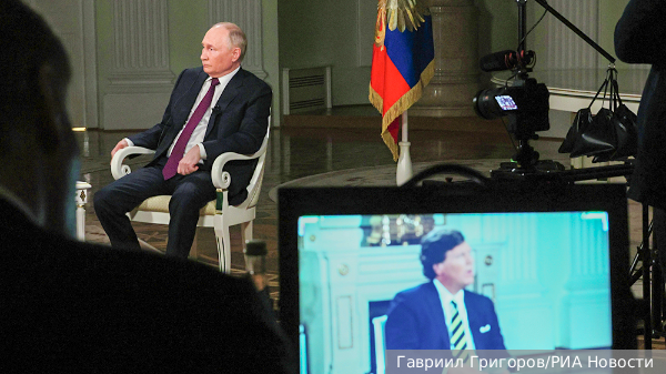 Запад от бессилия ополчился на интервью Путина