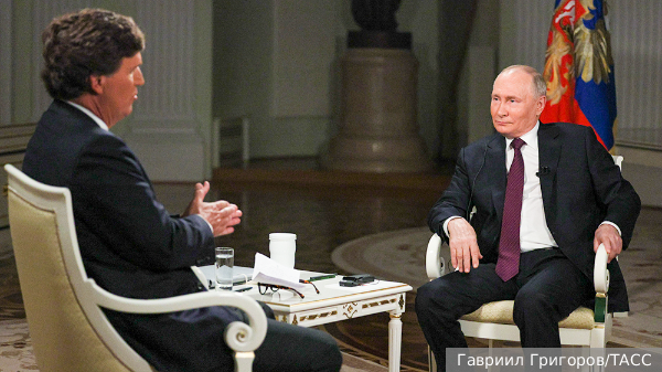Во Франции интервью Путина Карлсону назвали мировым феноменом