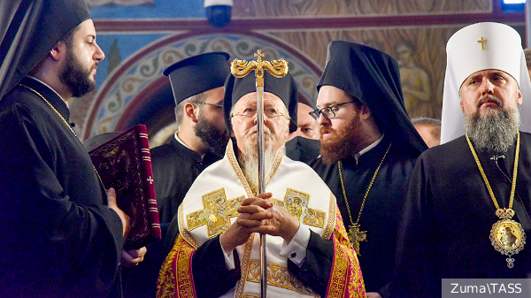 Вселенский патриархат ведет к расколу православия 