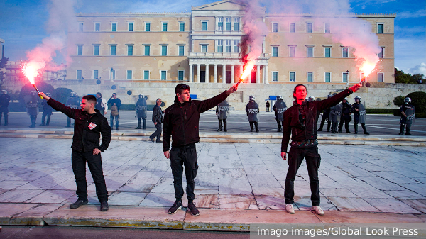 В Греции прошли массовые митинги против однополых браков