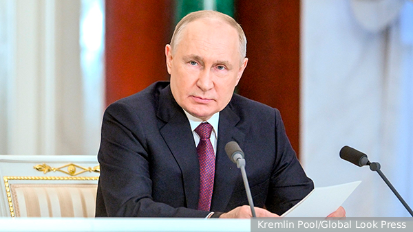 Путин назвал позорным колониальное прошлое и настоящее Запада