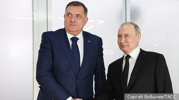 Путин встретился с главой Республики Сербской