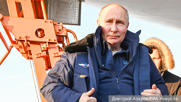 Опубликовано видео полета Путина на Ту-160М