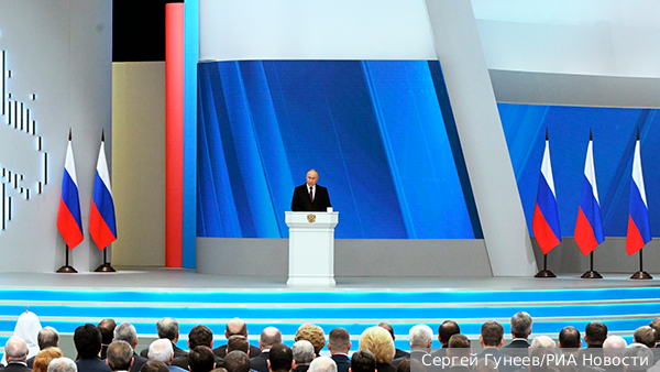 Путин объявил о запуске национального проекта «Семья»