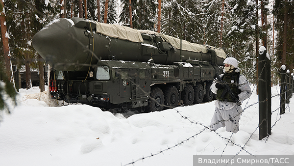 Лавров заявил о готовности России развернуть вооружения в ответ на расширение НАТО