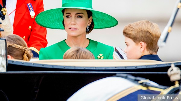 Ведущие мировые СМИ массово отозвали фото принцессы Уэльской