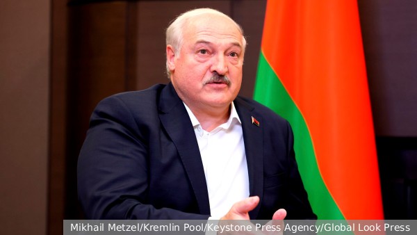 Лукашенко уволил белорусских послов в нескольких странах