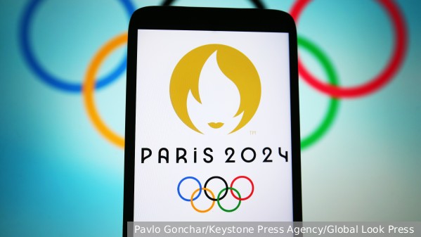 Макрон собрался просить Россию о прекращении огня на время Олимпиады в Париже