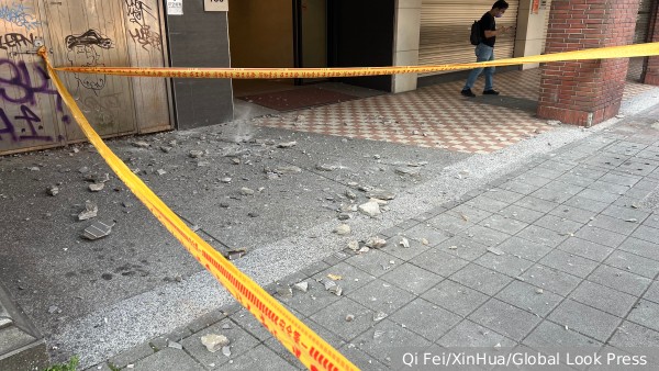 Серия мощных землетрясений произошла у Тайваня