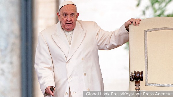 Папа Римский Франциск упростил церемонию похорон понтификов