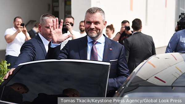 Новый президент Словакии выразил желание наладить отношения с Россией