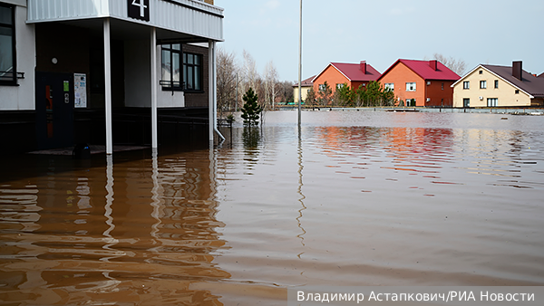 В Оренбурге началась массовая эвакуация под звуки сирены