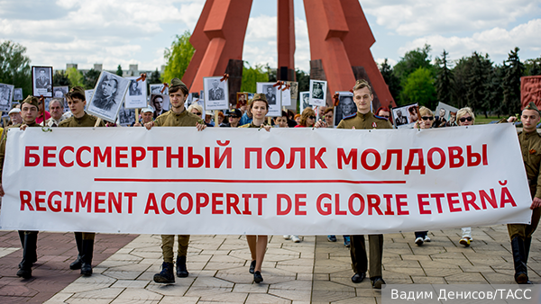 Участникам шествия Бессмертного полка запретили собираться на главной площади Кишинева