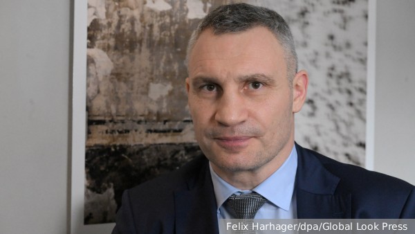 Мэр Киева Кличко пожаловался, что ни разу не встречался с Зеленским с начала СВО