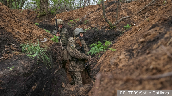 Общество: Армия Украины вынуждена уповать только на созданные природой линии обороны