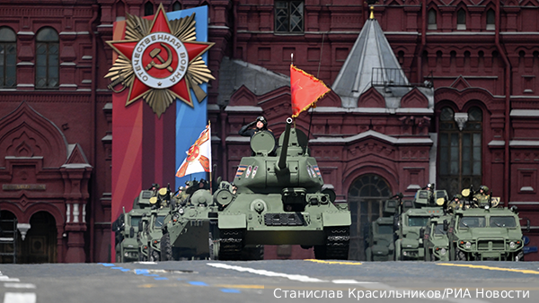 Начался парад Победы на Красной площади