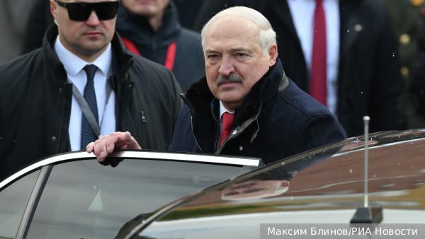 Лукашенко двумя словами охарактеризовал парад Победы в Москве