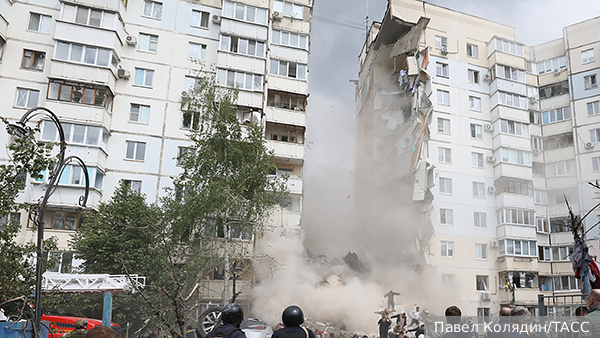 В Белгороде повторно обрушилась часть поврежденного обстрелом жилого дома