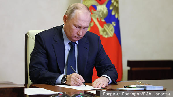 Политолог Мартынов: Владимир Путин сформировал состав администрации президента к выполнению амбициозных задач